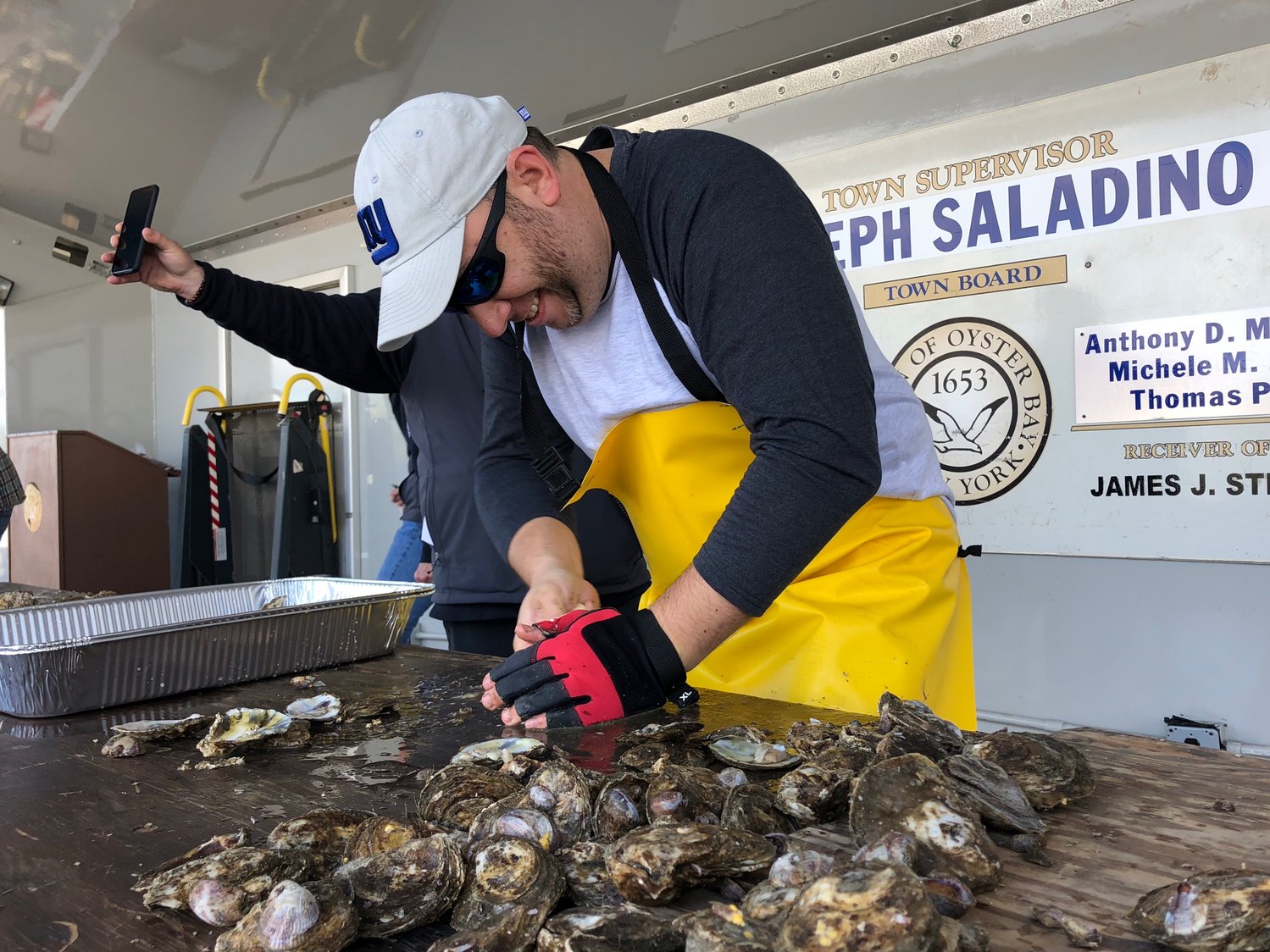 A taste of tradition at Oyster Bay's 35th Oyster Fest Herald